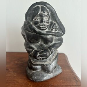 Inuit statue